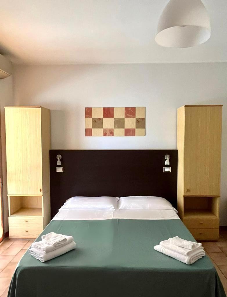 Hotel Nazionale Cervia Esterno foto
